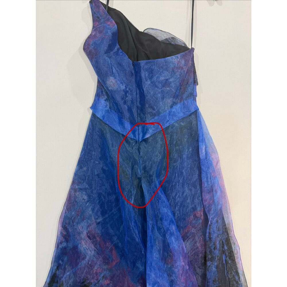 Rene Ruiz Collection Blue
Organza Gown Maxi Dress One
Shoulder Size 10 - Picture 9 of 14